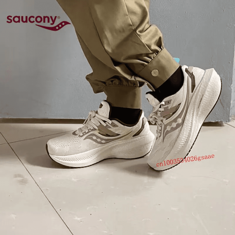 کفش مخصوص دویدن مردانه ساکنی مدل Triumph 20 کفش مخصوص دویدن مردانه ساکنی مدل Triumph 20