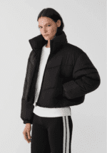 کاپشن زنانه استرادیواریوس مدل Short Puffer Jacket